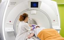PET/MRI imaging for the detection of epileptogenic foci